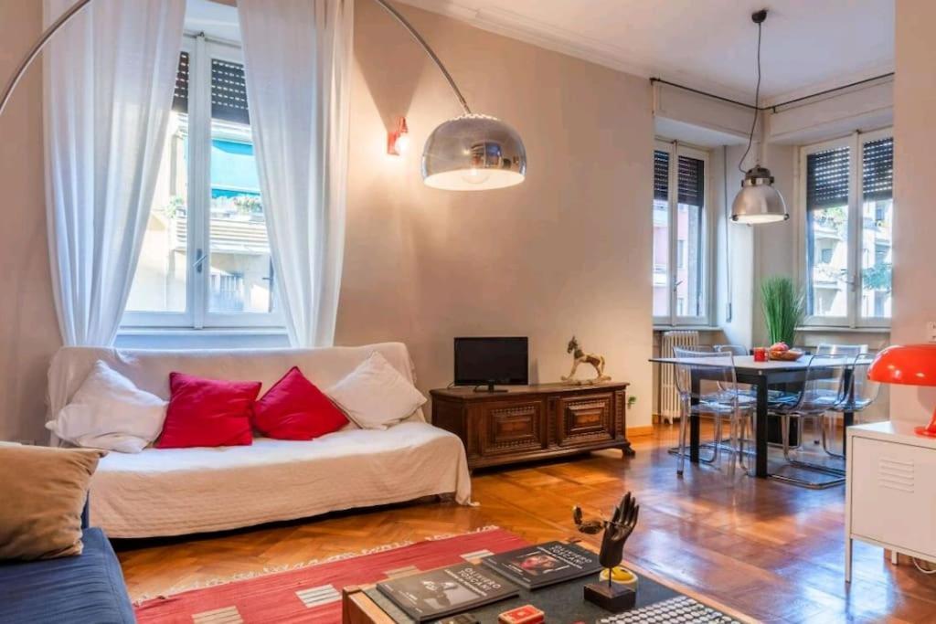 Vintage House